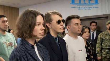 Ксения Собчак приехала на суд Бишимбаева