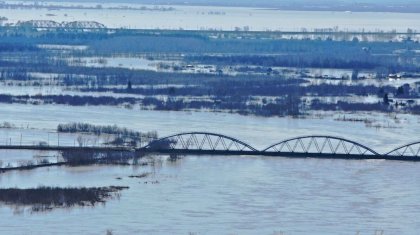 Откачку талой воды начали в Петропавловске