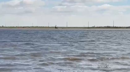 Уровень воды продолжает расти в реке Урал