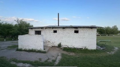 Когда в Казахстане избавятся от уличных школьных туалетов