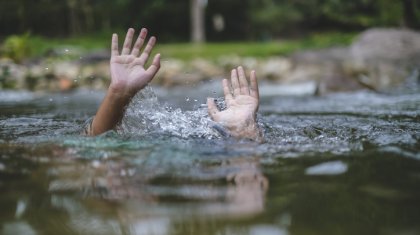 Почти 30 казахстанских детей утонули в водоемах с начала лета