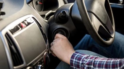 Продлить запрет для праворульных авто хотят в Казахстане