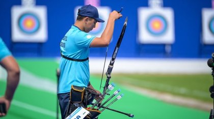 Казахстанский лучник завершил выступление на Олимпиаде-2024