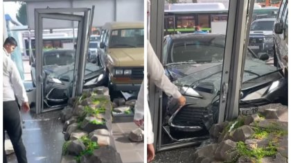 Toyota Сamry въехала в здание автосалона в Алматы (ВИДЕО)