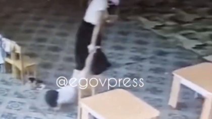 Воспитатель волокла ребенка по полу: омбудсмен сделала заявление