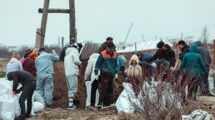 Все члены партии «AMANAT» выступили единым фронтом – Токаев о помощи пострадавщим от паводков казахстанцам