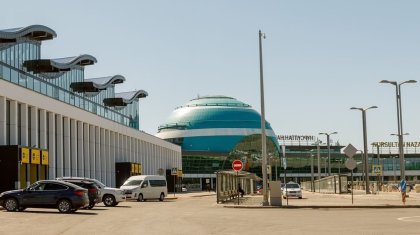 Столичный аэропорт переубедили повышать плату за парковку