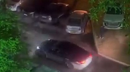 Шумный кортеж устроил беспредел в Актау (ВИДЕО)