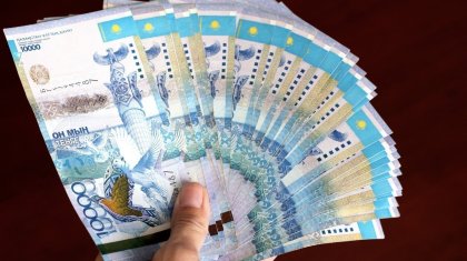 Подросток обманул жителей Астаны на 11 млн тенге