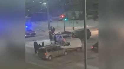 Пять авто столкнулись на перекрестке в Астане: пострадали два человека (ВИДЕО)