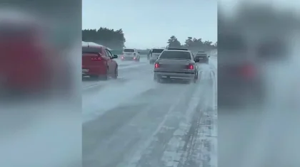 Лихач на BMW создал аварийную ситуацию на трассе Астана – Щучинск (ВИДЕО)