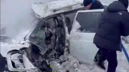 Жуткое ДТП в области Улытау: трое человек погибли на месте (ВИДЕО)