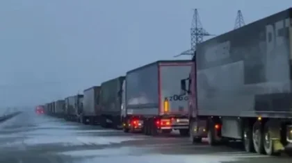На трассе Астана-Бурабай из-за непогоды скопилось свыше 500 автомобилей