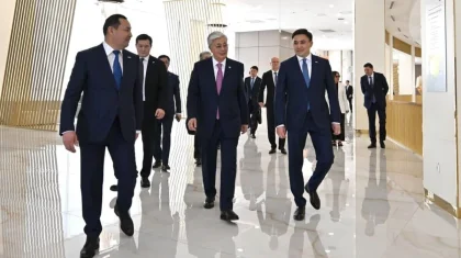 Токаев посетил многофункциональный комплекс в Шымкенте