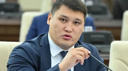 Аким Шымкента был рядом с раненным Берденовым, пока ему делали операцию