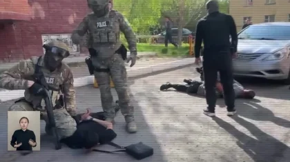 Похищенное при кантаре оружие и сотни килограммов наркотиков нашли в авто в Астане