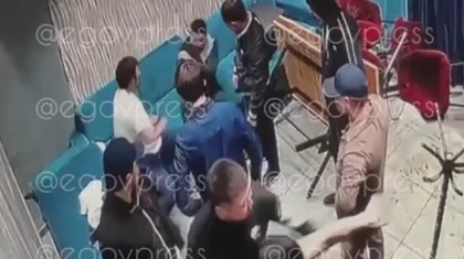 Экс-заключенный устроил побоище в клубе? Видео массовой драки в Есике шокировало соцсети