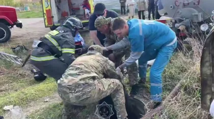 Двое мужчин едва не погибли в септике в Костанайской области (ВИДЕО)