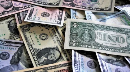 На сколько повысился курс доллара в Казахстане перед 9 маем