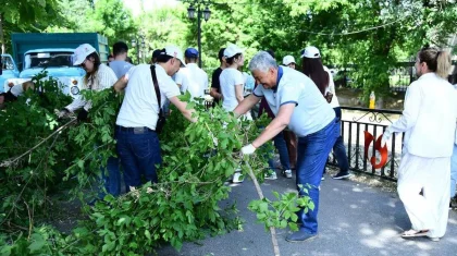 Приводятся в порядок берега рек, парки, улицы: акция «Таза бейсенбі» партии «AMANAT» набирает обороты в Казахстане