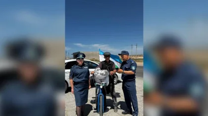 В Мекку на велосипеде: паломник из Узбекистана заблудился в Мангистау