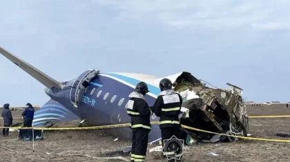 На месте крушения самолета близ Актау сделали мемориал памяти