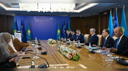 Президент Казахстана встретился с министром энергетики и инфраструктуры ОАЭ