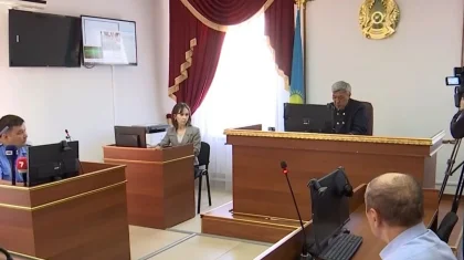 Суд по громкому делу об убийстве матерью своих детей начался в Актобе