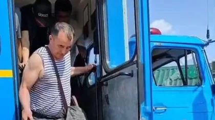 60 иностранцев спасли в степи в Карагандинской области (ВИДЕО)