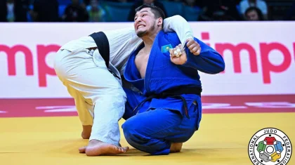 Казахстанец сразится с олимпийским чемпионом на ЧМ по дзюдо