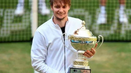 Александр Бублик стал победителем турнира ATP 500 в Галле