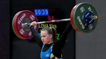 Казахстанка выиграла юношеский чемпионат Азии по тяжелой атлетике