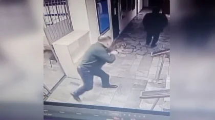 Стрелял по подчиненным из рогатки: полицейского начальника наказали в области Абай