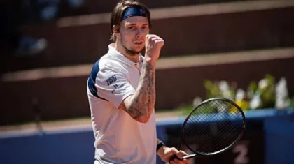 Александр Бублик вышел в четвертьфинал турнира ATP в Гштааде