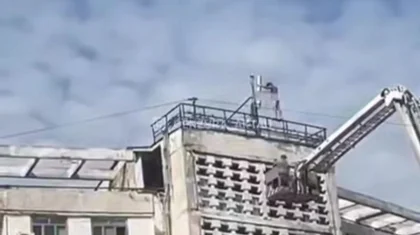 Голый мужчина сорвался с 11 этажа и разбился насмерть в Актау (ВИДЕО)