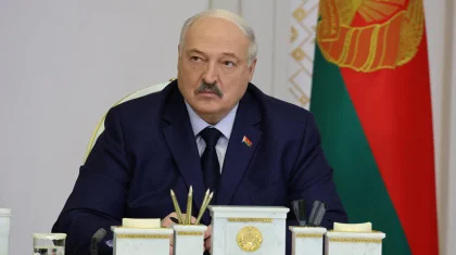 «Бурить и бурить»: Лукашенко потребовал продолжать поиски нефти в Беларуси