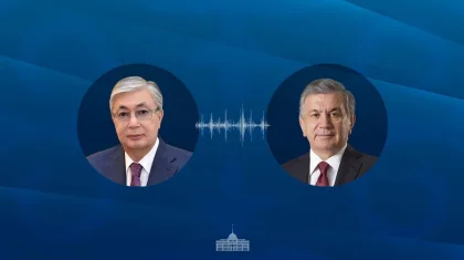 Токаев поздравил Шавката Мирзиёева с днем рождения