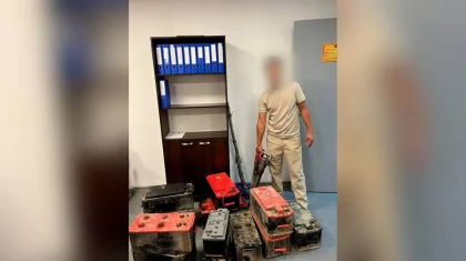 Автовор за ночь снял с грузовиков 12 аккумуляторов в Астане