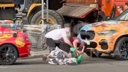 Видео с дракой водителей «мультяшных» авто в Астане взорвало соцсети