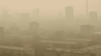 Опасные метеоусловия зафиксированы в двух городах Казахстана
