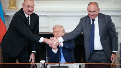Армения и Азербайджан подписали декларацию об урегулировании конфликта