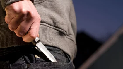Начальника поезда жестоко убили на привокзальной площади в Актобе