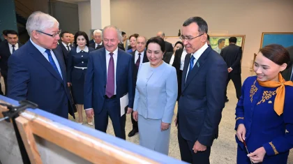 Маулен Ашимбаев и Танзила Нарбаева выступили на первом казахско-узбекском форуме научно-творческой интеллигенции