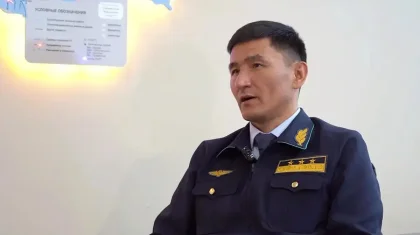 Топ-менеджер КТЖ Асан Умбетов до слез смеялся над пародией на себя (ВИДЕО)