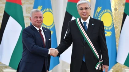 Король Абдалла II наградил Токаева высшим орденом Иордании (ВИДЕО)