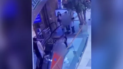 Восьмилетний мальчик упал с эскалатора в ТРЦ Петропавловска (ВИДЕО)