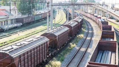 Ожог 80% тела получил мальчик, пытаясь сделать селфи на крыше поезда в Шымкенте
