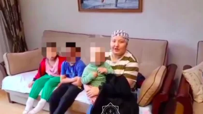 Задыхались в дыму: пожарные спасли малышей из горящей квартиры в Караганде (ВИДЕО)