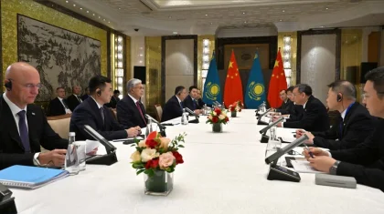 Токаев провел встречи с руководителями Sany Group и Energy China
