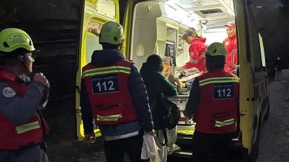 Спасатели дважды выезжали на помощь пострадавшим в горах Алматы туристкам
